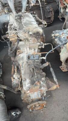 जापानी ट्रक पार्ट्स HINO 500 RANGER ट्रक J08C J08CT Hino सेकंड हैंड इंजन के लिए इस्तेमाल किया इंजन विधानसभा