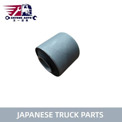 जापानी ट्रक पार्ट्स 1517790670 1-51779067-0 ISUZU EXR50 ट्रक के लिए स्टेबलाइजर बार बुशिंग ISUZU ट्रक पार्ट्स